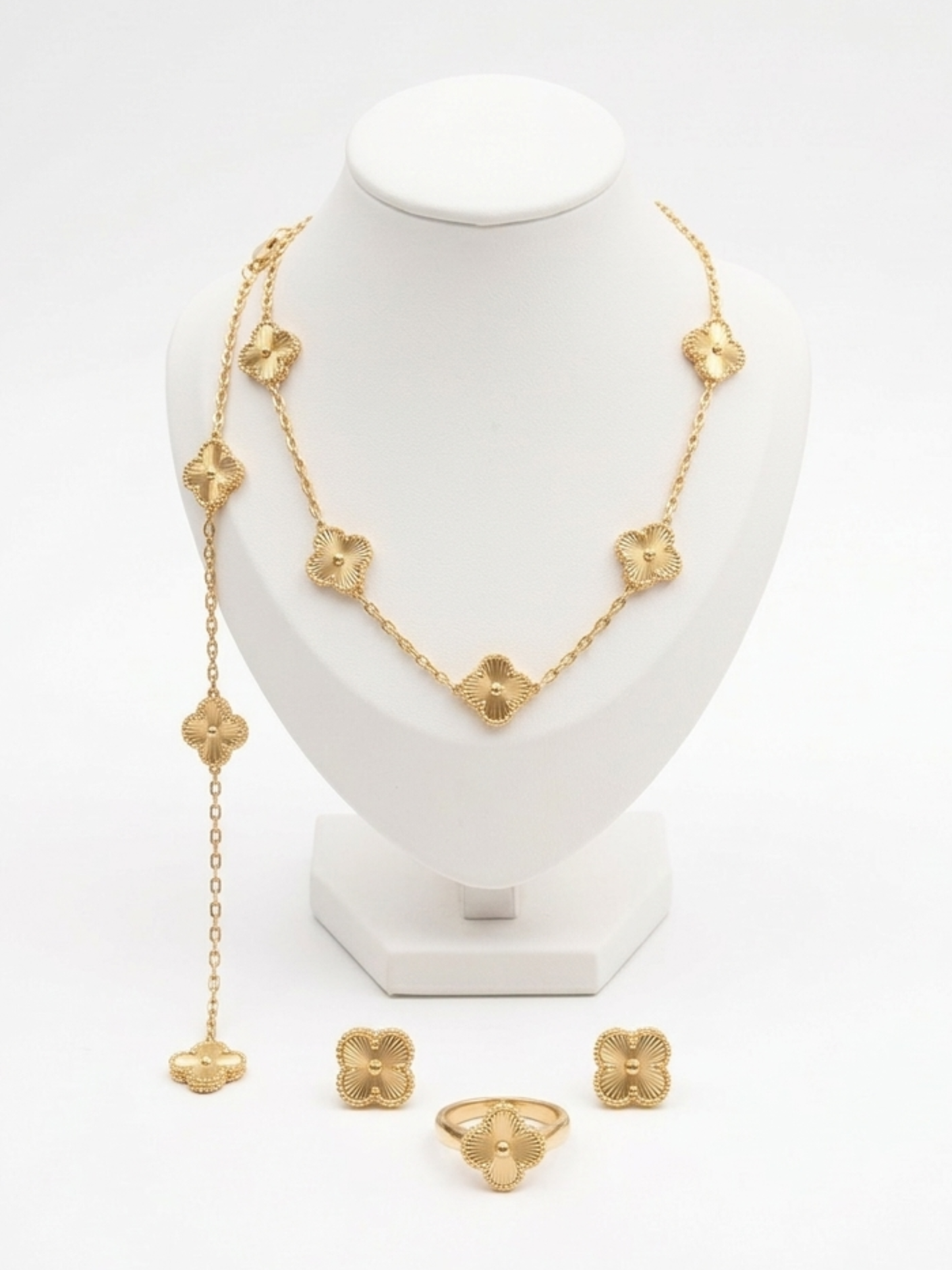 COMBO ALHAMBRA COLLAR - PULSERA - ARETES Y ANILLO GOLD - VᗅN-CLᎬᎬF
