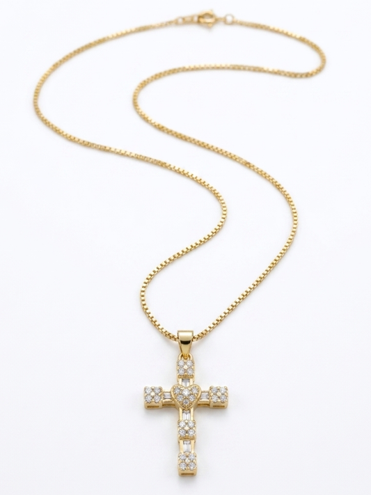CADENA CRUCIFIJO ✝️ - ACERO INOXIDABLE CON BAÑO DE ORO 18K
