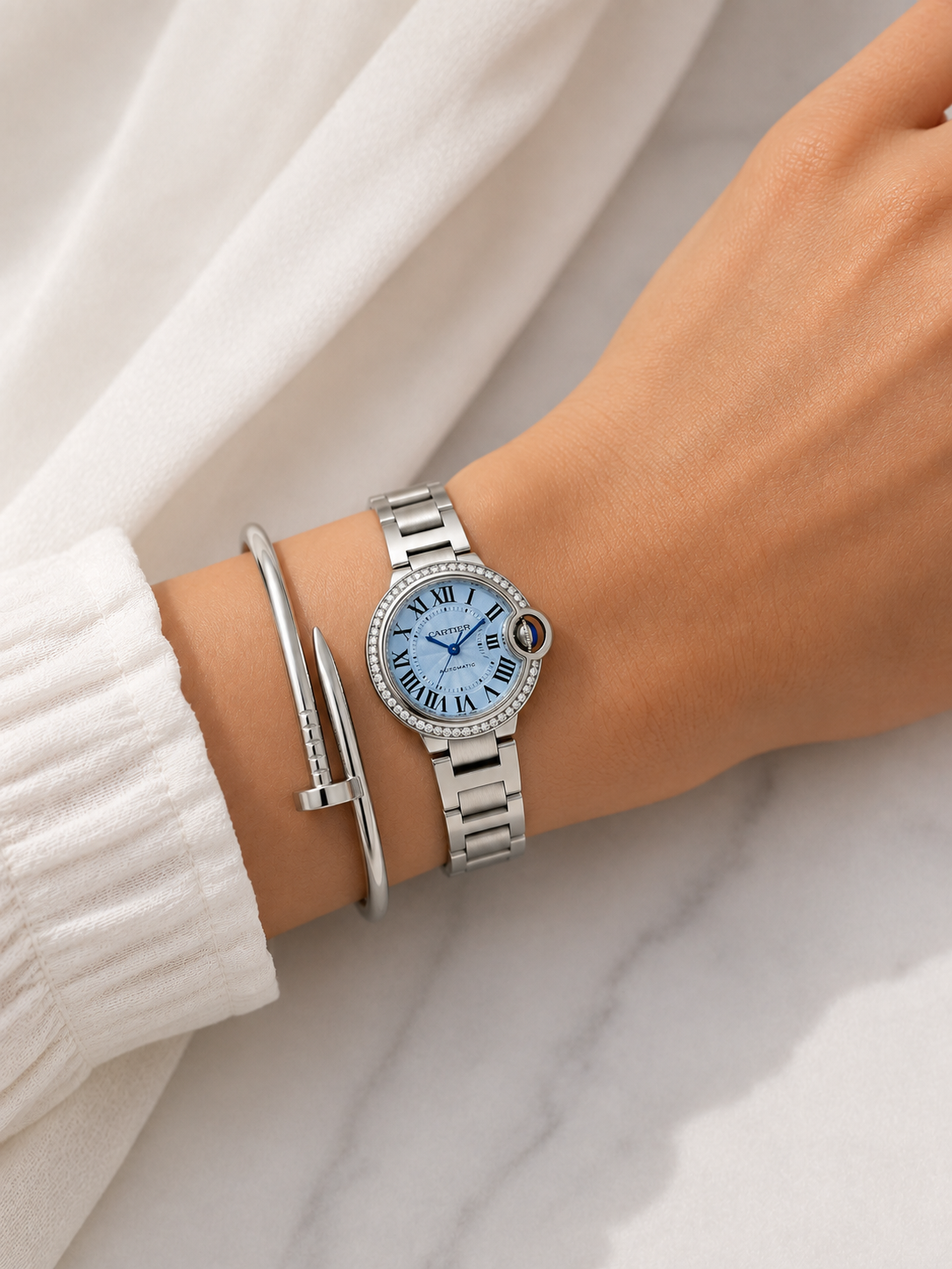 BALLON BLEU AA - SILVER AND BLUE DIAMOND 28MM + PULSA JUSTE UN CLOU GRATIS