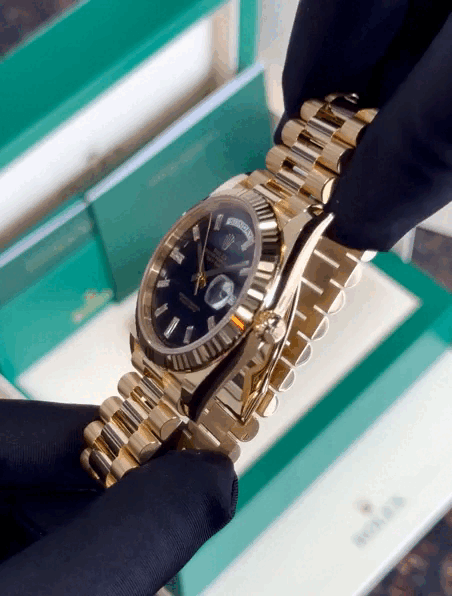 DAYDATE PRESIDENTE DORADO CARA NEGRA DIAMOND - AAA